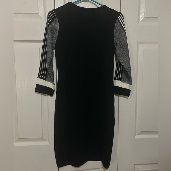 Black and white pattern dress - Picture 2 of 3